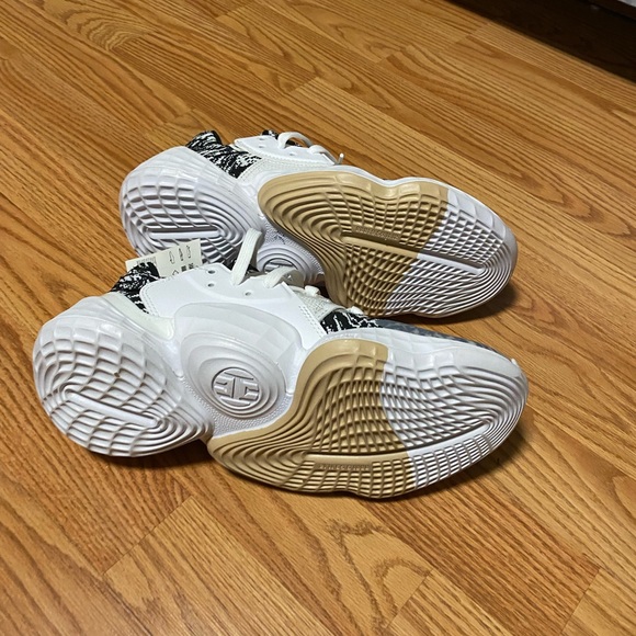 Harden Vol.4 Cookies and Cream Size - Picture 4 of 4